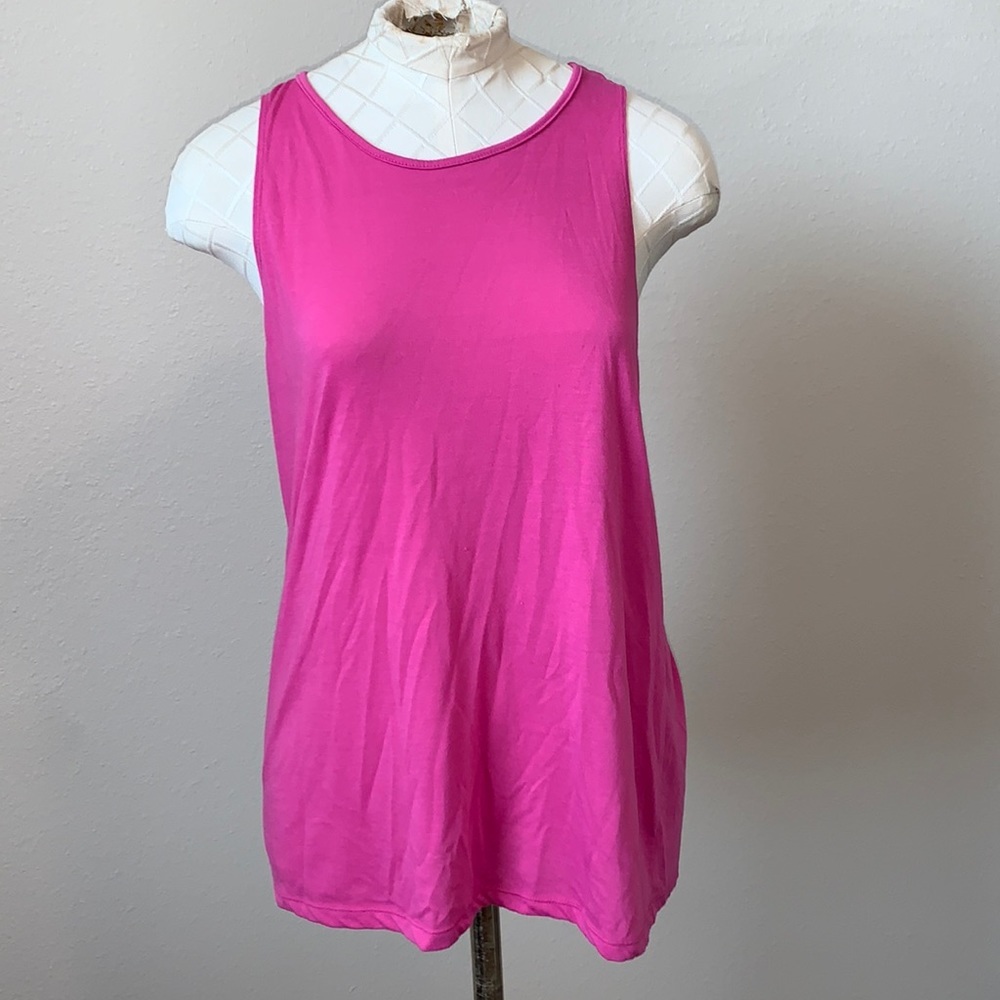 Crane Large Pink Tank